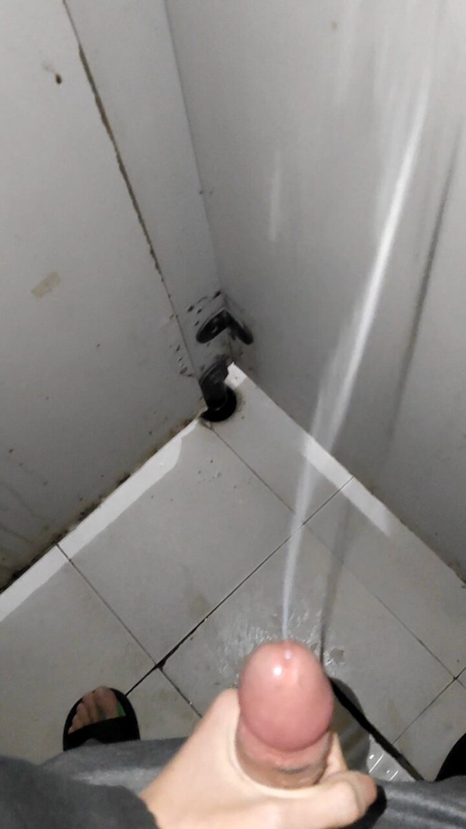 被室友舔爽了??射了好多下次想更一个喷射